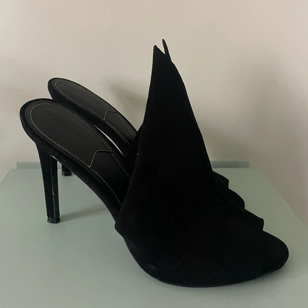 Women's Black Open-Toe Heels - Picture 3 of 12